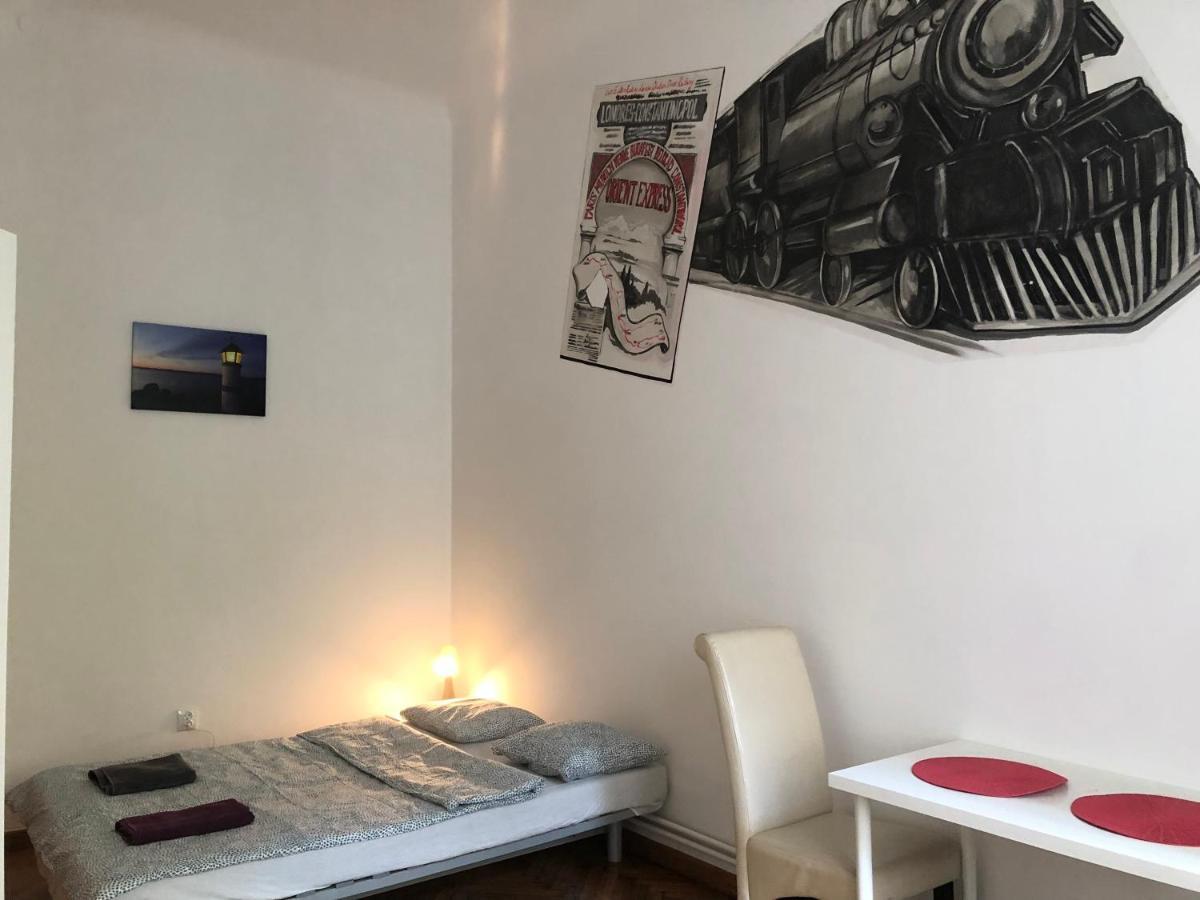 Wawel Apartment Krakow Bagian luar foto